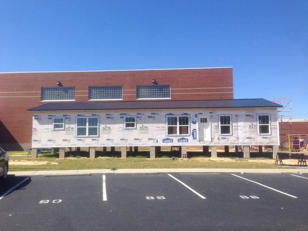 Central Piedmont Roofing | 200 High Ridge Dr, Sanford, NC 27330, USA | Phone: (919) 935-1389