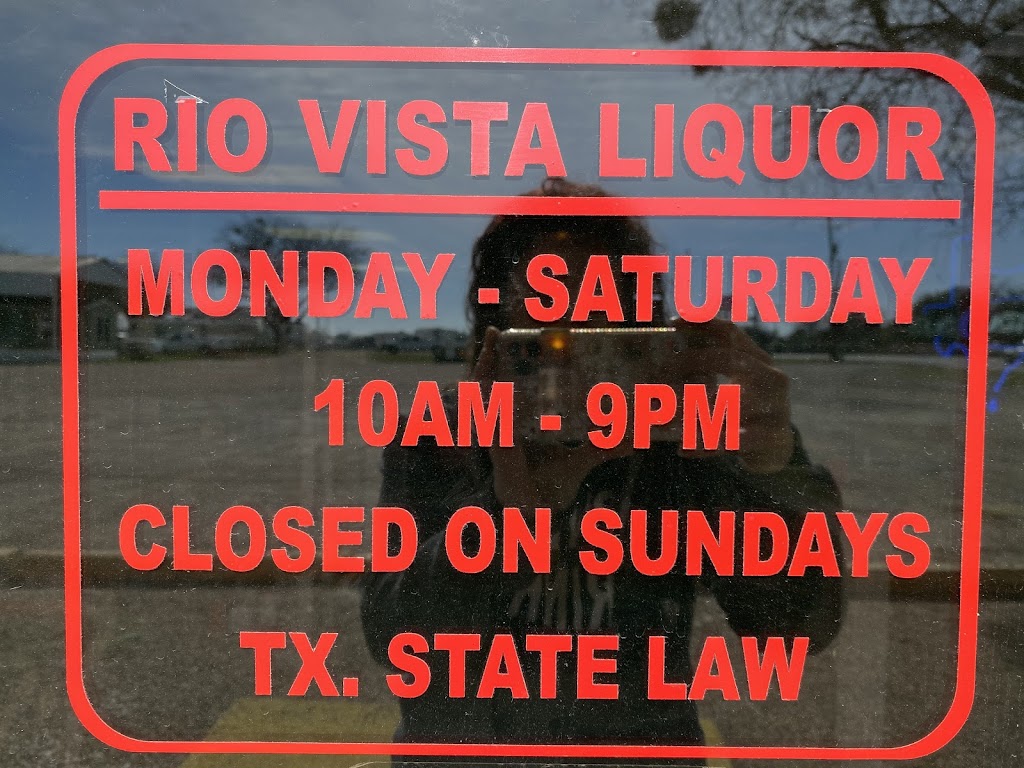 Rio Vista Liquor | 705 TX-174, Rio Vista, TX 76093, USA | Phone: (817) 373-3171