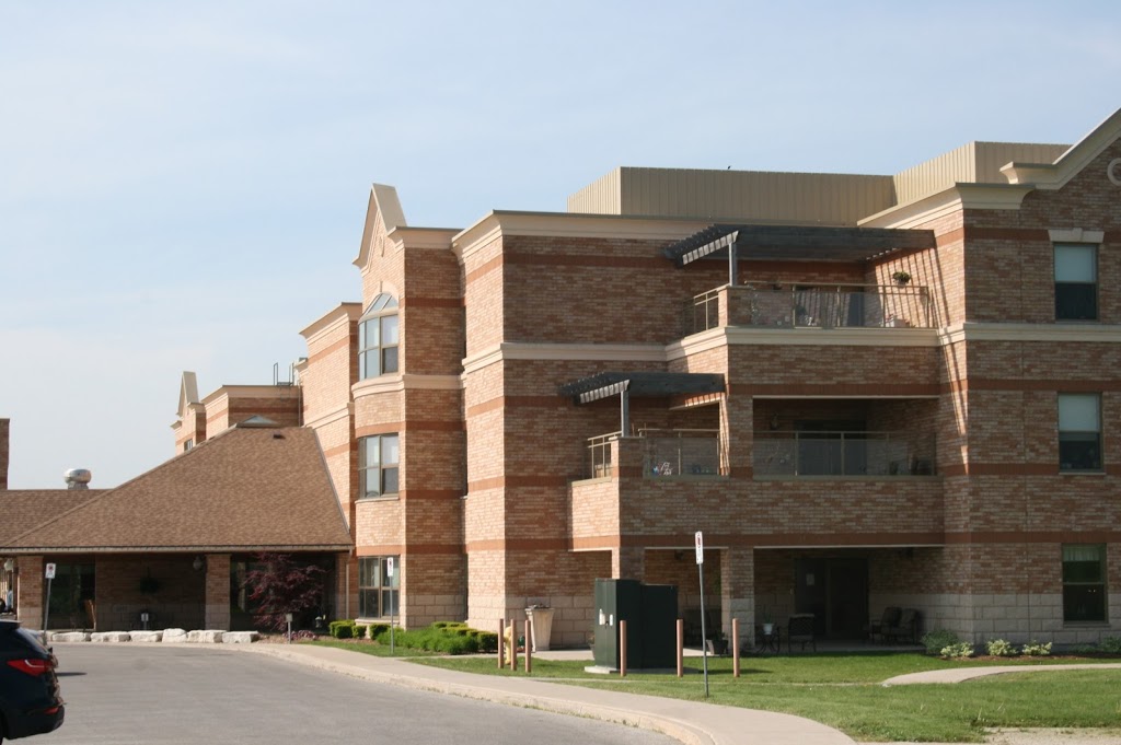 The Village of Aspen Lake | 9855 McHugh St, Tecumseh, ON N8P 0A6, Canada | Phone: (519) 946-2055