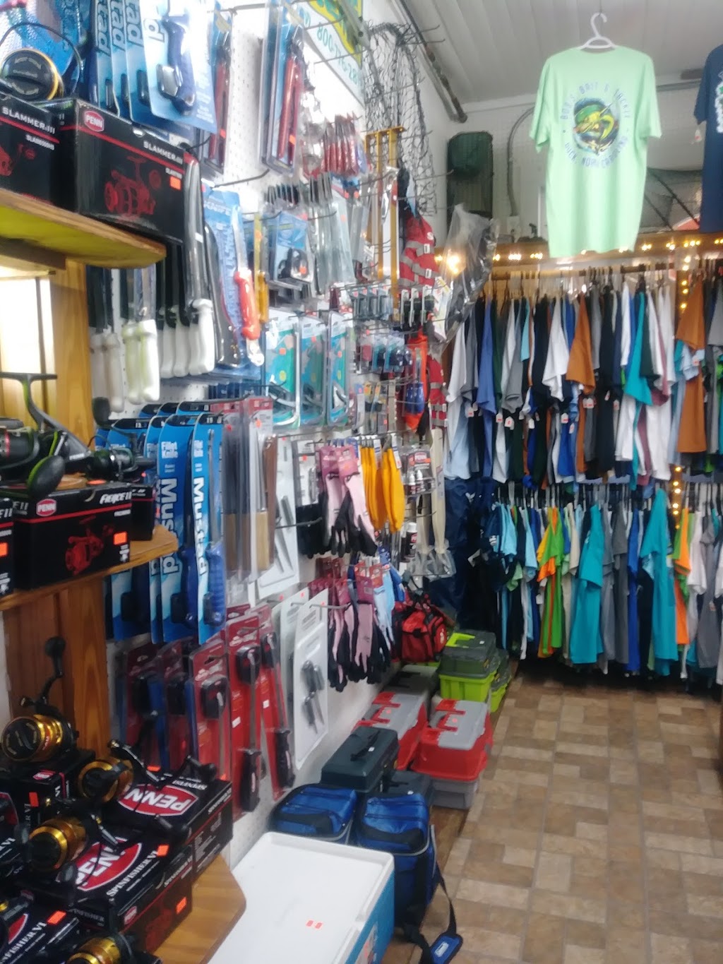 Bobs Bait & Tackle | 1180 Duck Rd, Duck, NC 27949, USA | Phone: (252) 261-8589