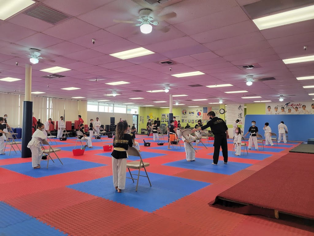Fresno Black Belt Center / Taekwondo | 5686 E Kings Canyon Rd, Fresno, CA 93727, USA | Phone: (559) 252-1311
