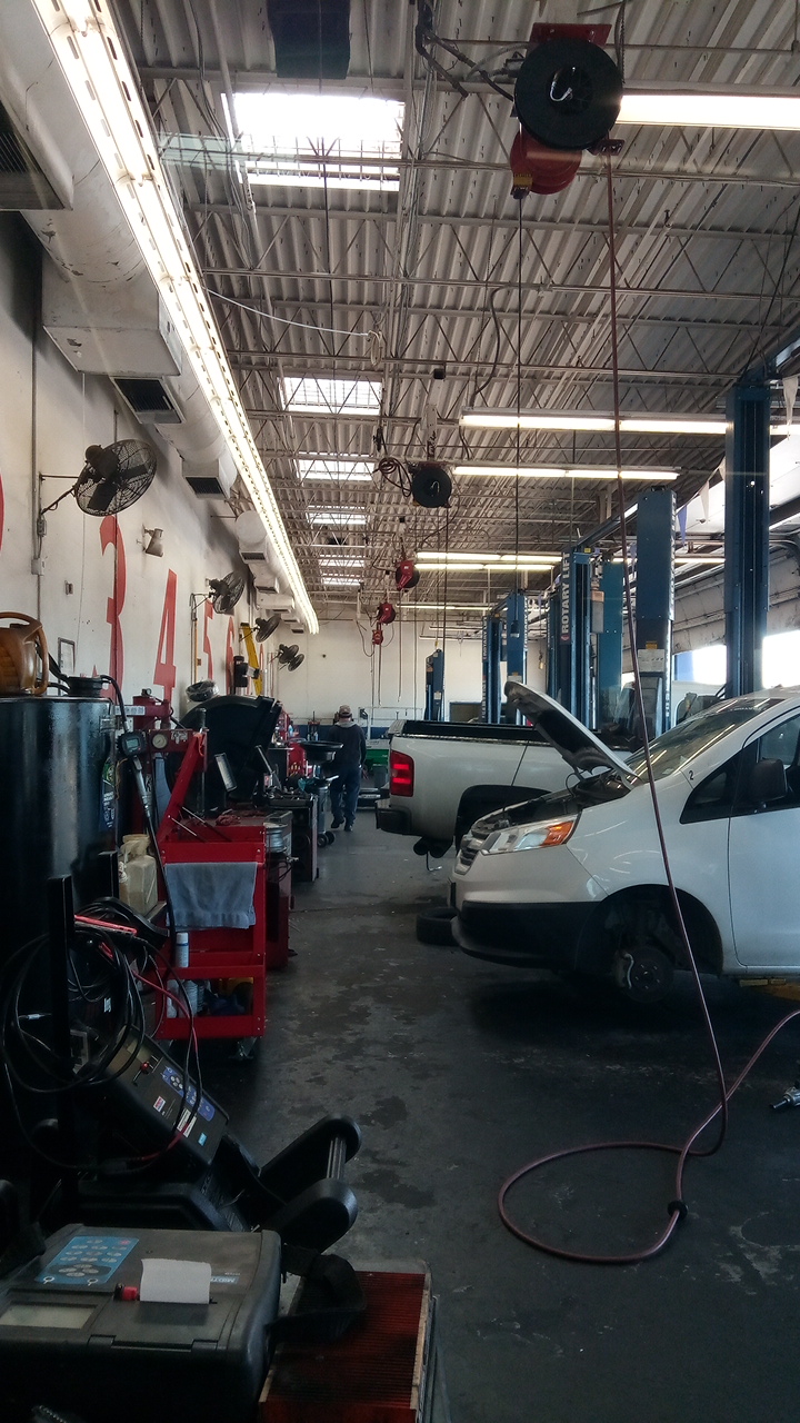 Pep Boys | 2002 Northwest Hwy, Garland, TX 75041, USA | Phone: (972) 613-0077