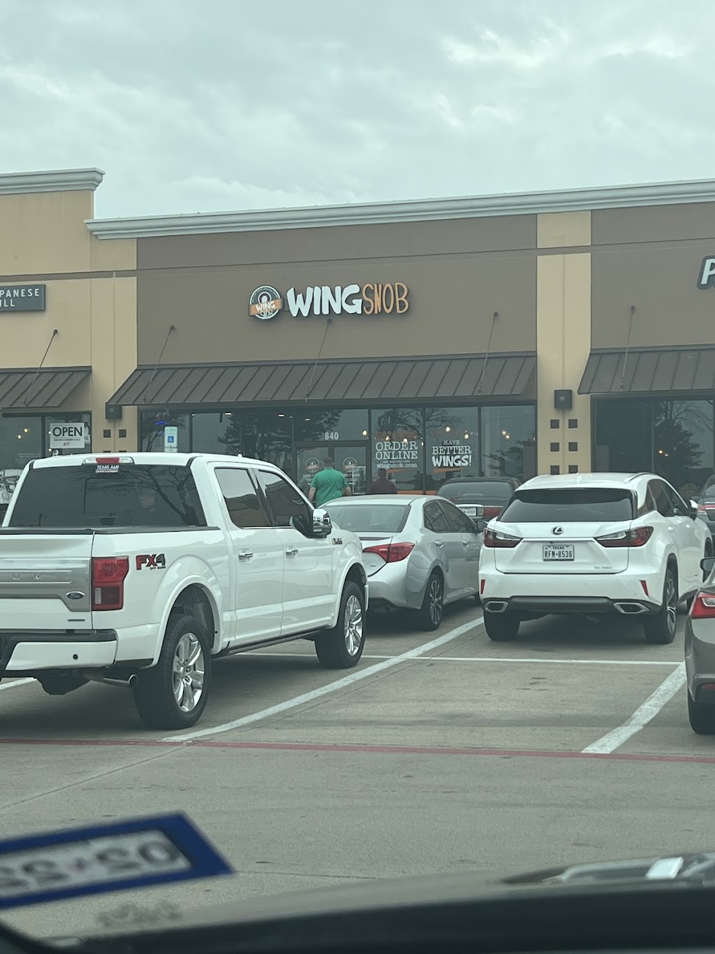 Wing Snob | 360 E Round Grove Rd Suite 840, Lewisville, TX 75067, USA | Phone: (972) 924-9464