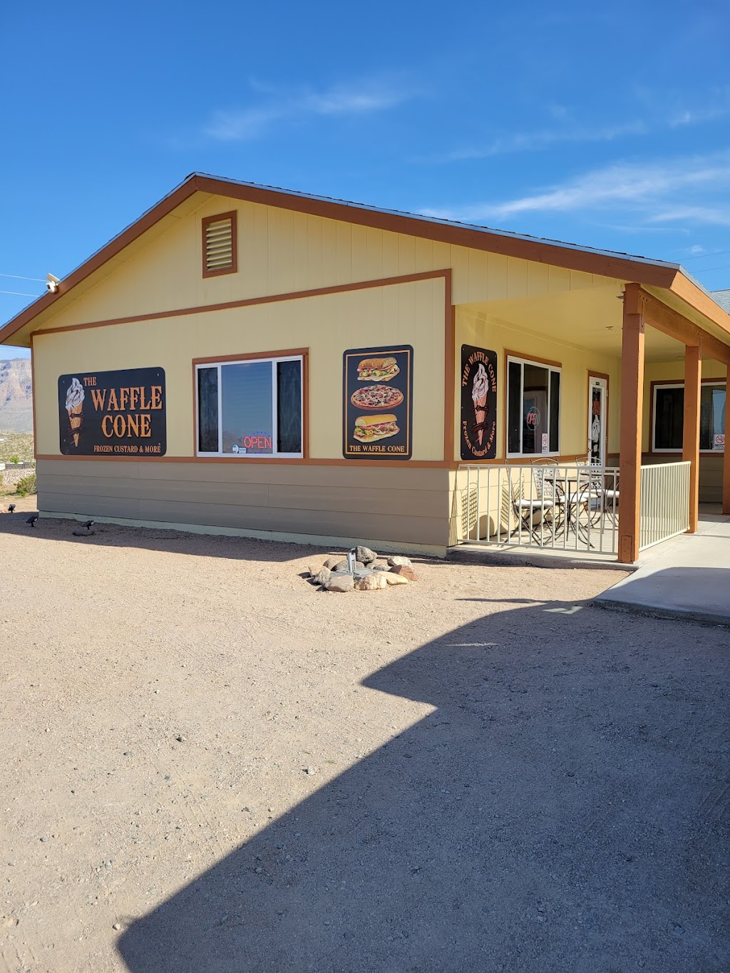 The Waffle Cone | 330 Meadview Blvd, Meadview, AZ 86444, USA | Phone: (928) 328-8818