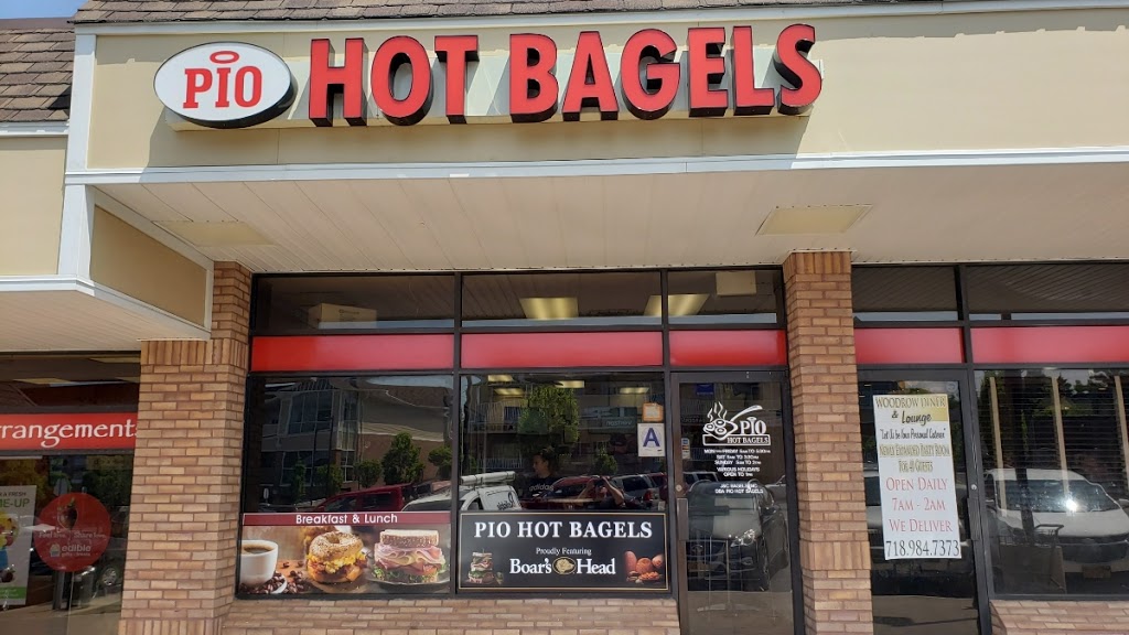 Pio Hot Bagels | 655 Rossville Ave, Staten Island, NY 10309, USA | Phone: (718) 605-6100