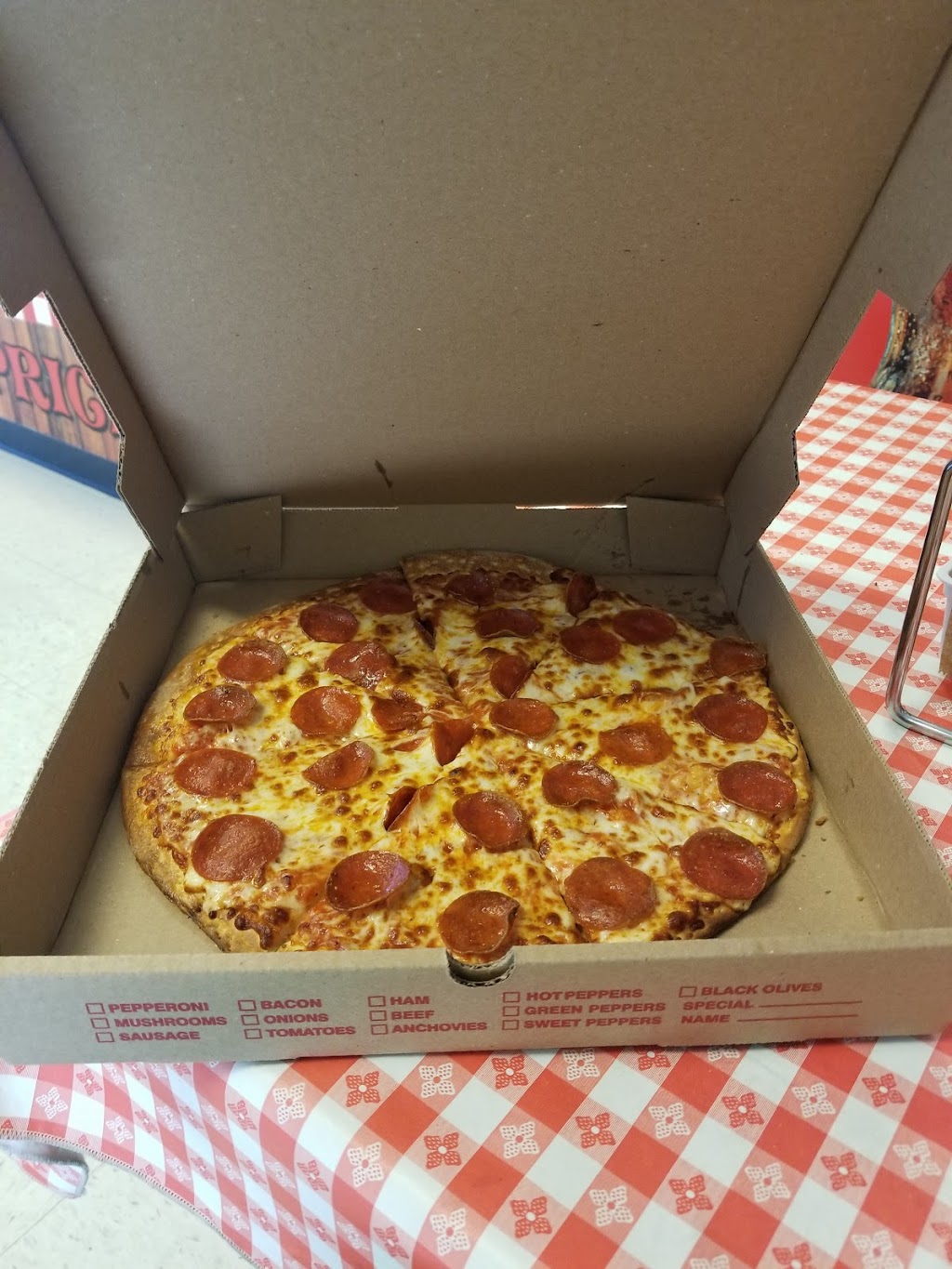 Pizza Paisan | 9 Oak Creek Dr A, Kaufman, TX 75142, USA | Phone: (972) 932-0555