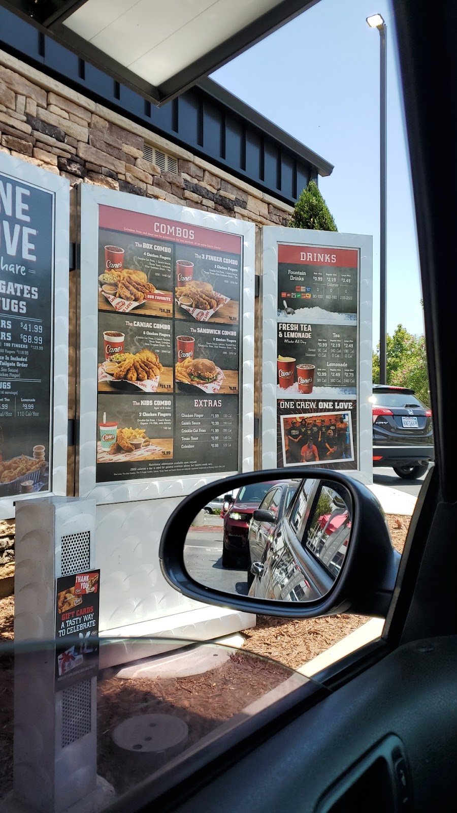 Raising Canes Chicken Fingers | 183 E Foothill Blvd, Upland, CA 91786, USA | Phone: (909) 579-0384