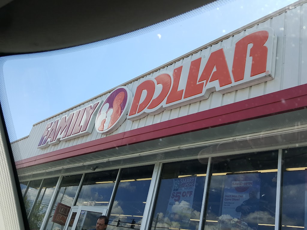 Family Dollar | 1807 S Dixie Blvd, Radcliff, KY 40160, USA | Phone: (270) 390-6014