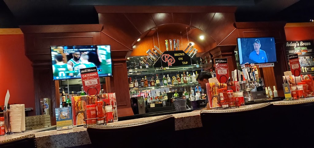 Red Robin Gourmet Burgers and Brews | 3385 W Shaw Ave, Fresno, CA 93711, USA | Phone: (559) 230-1868