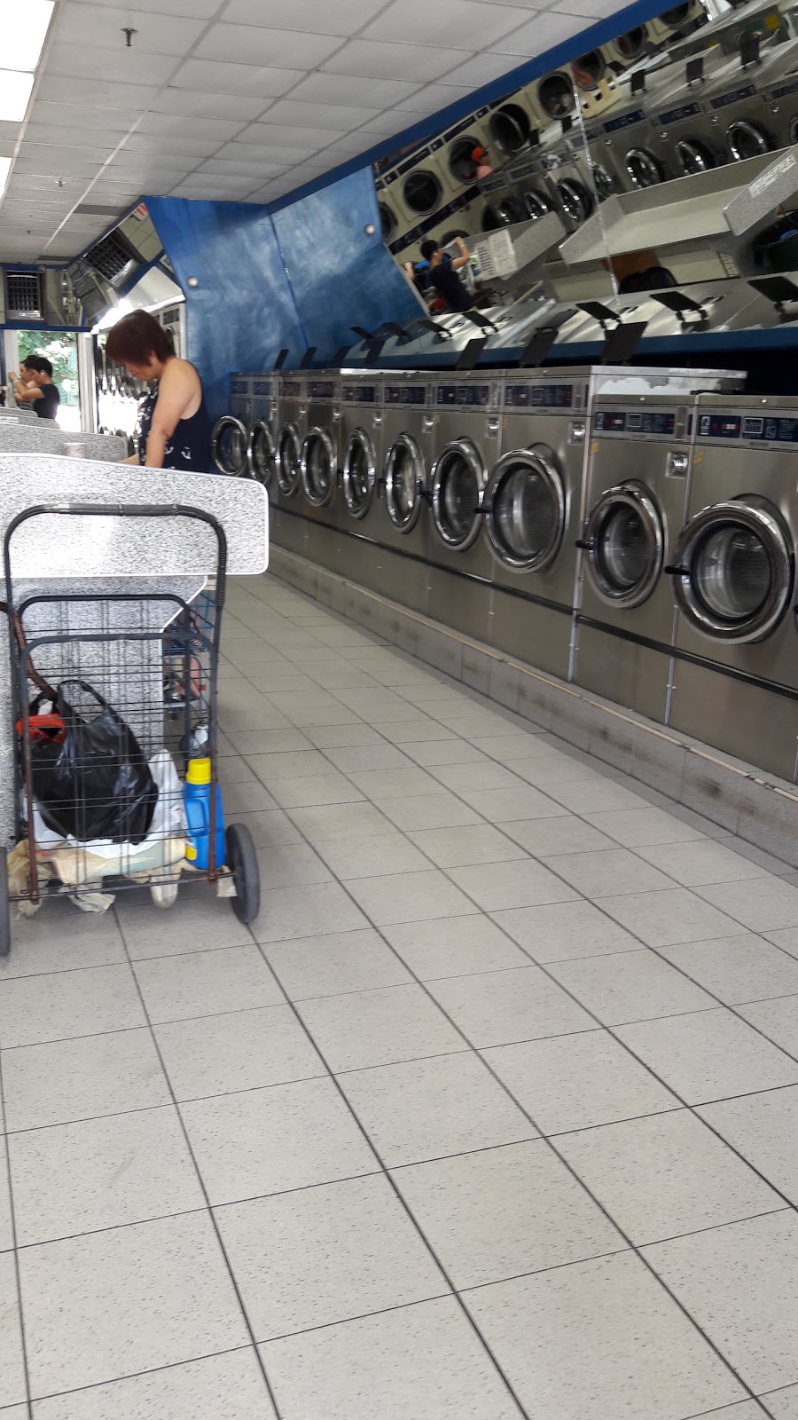 Star Laundromat | 46-21 Kissena Blvd, Queens, NY 11355 | Phone: (917) 855-2302