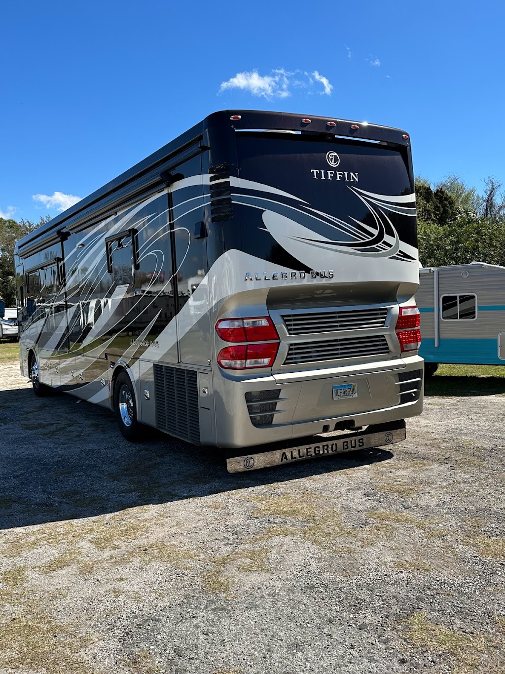 J & J RV | 14802 U.S. Hwy 19, Hudson, FL 34667, USA | Phone: (727) 233-2120