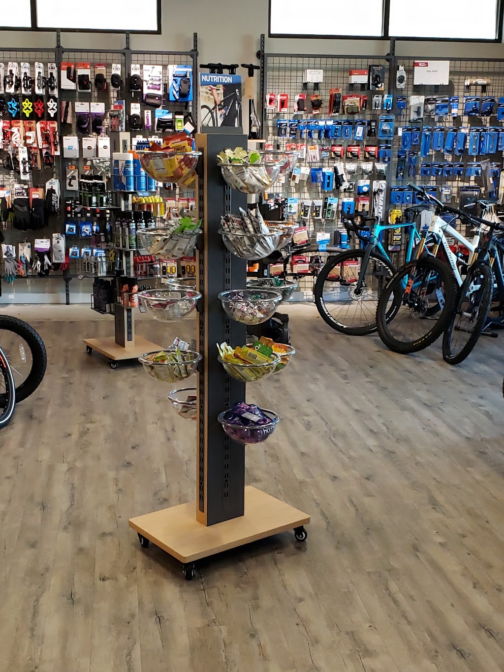 Cadence Cyclery of Lakeside | 2501 Lakeside Pkwy #180, Flower Mound, TX 75022, USA | Phone: (972) 219-2453