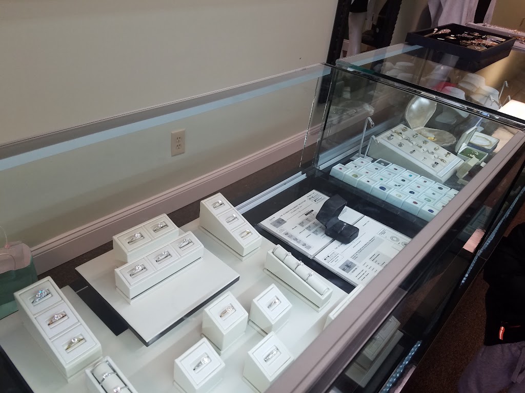 Crown Jewelry and Boutique | 9570 Mentor Ave C, Mentor, OH 44060, USA | Phone: (440) 352-1300 Crown Jewelry and Boutique | 9570 Mentor Ave C, Mentor, OH 44060, USA | Phone: (440) 352-1300