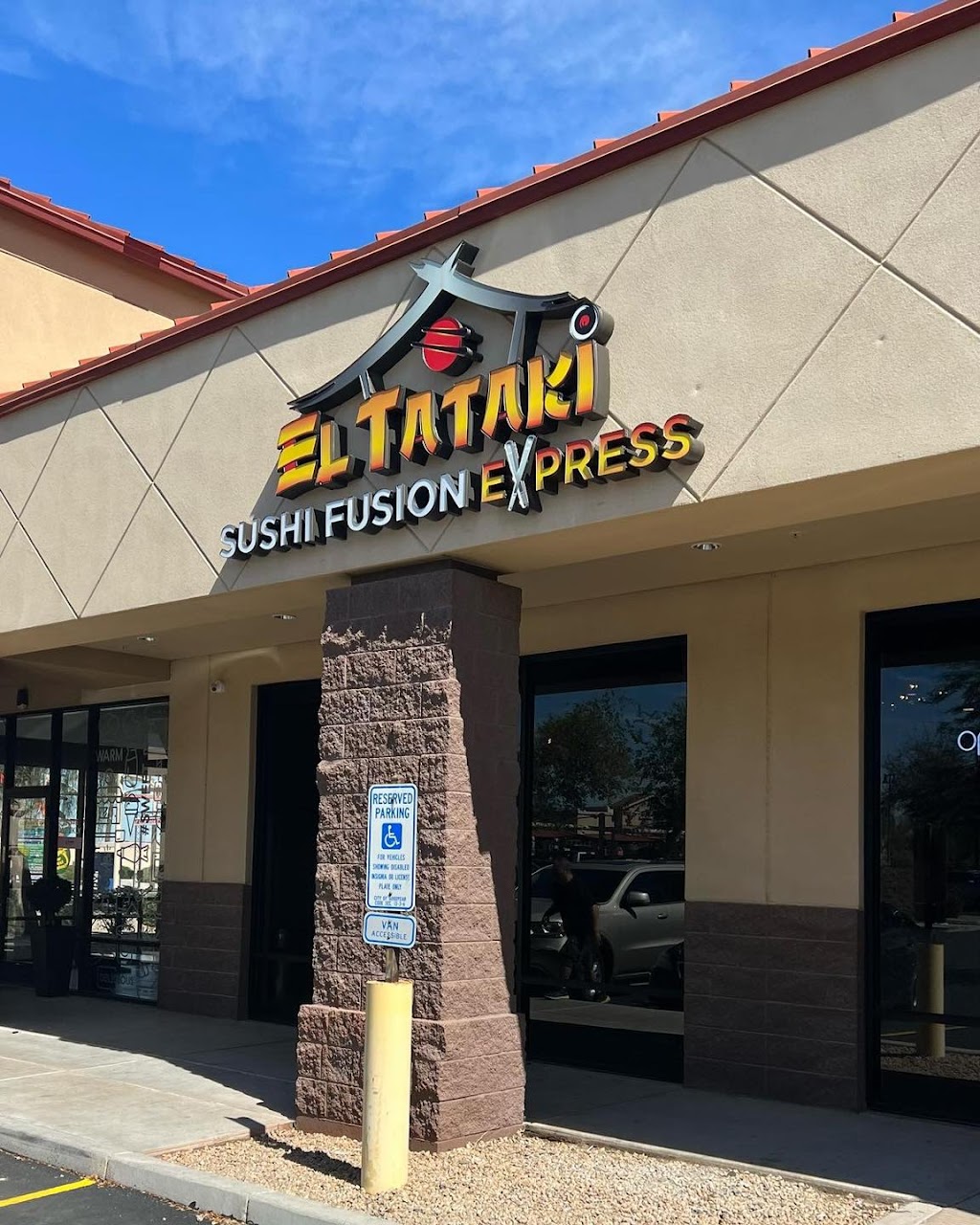 El Tataki Sushi Express | 790 N Estrella Pkwy Suite D & E, Goodyear, AZ 85338, USA | Phone: (623) 248-6696