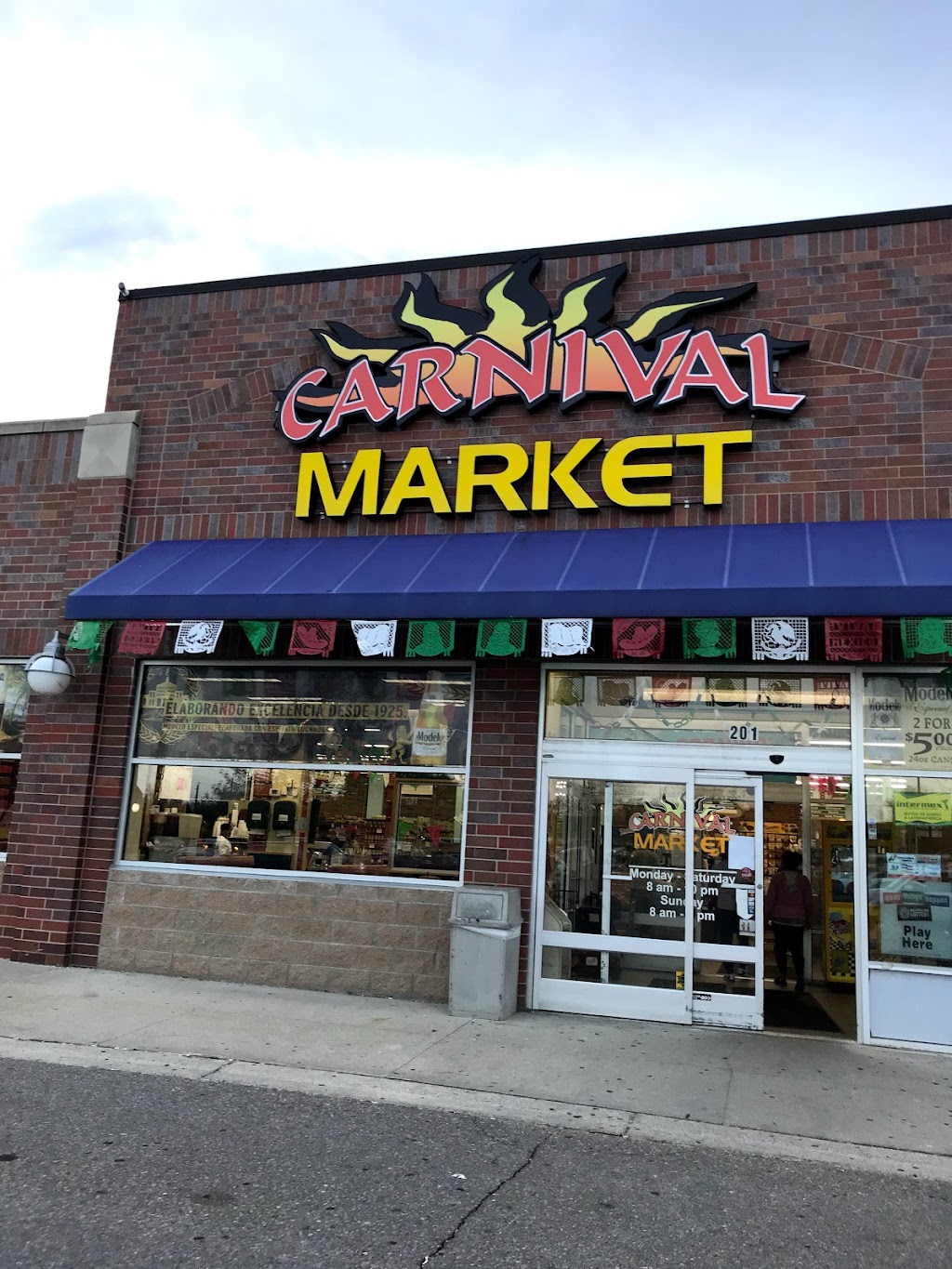 Carnival Market | 1101 Walton Blvd., Pontiac, MI 48340, USA | Phone: (248) 276-0500