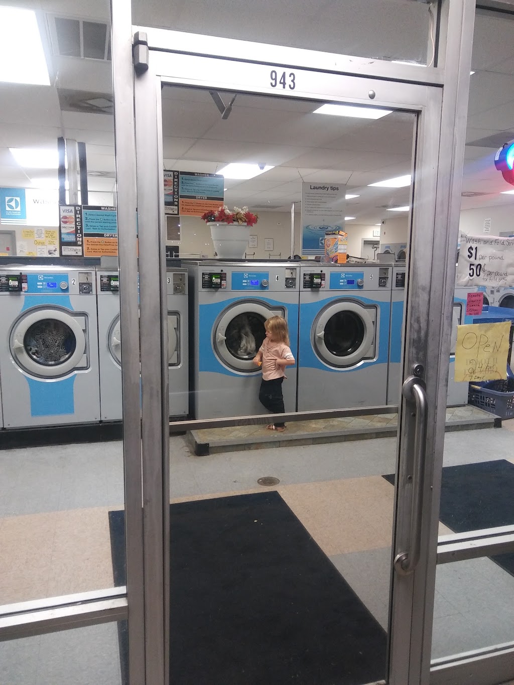 Laundry Depot | 943 Forestdale Blvd, Birmingham, AL 35214, USA | Phone: (205) 224-5918