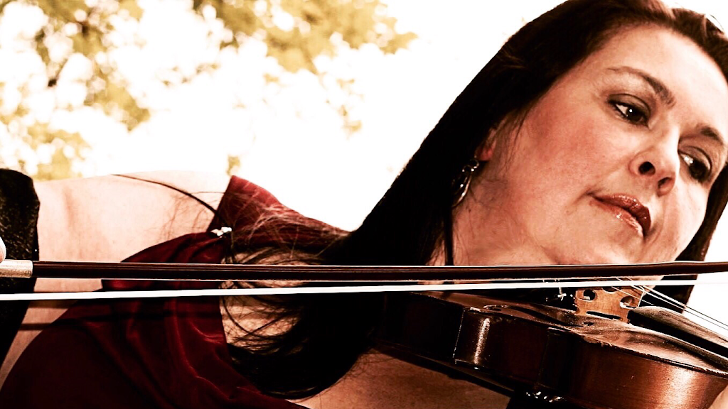 Jenny Mac, Moonlighting Violinist | 1720 Shire Village Dr, Sugar Hill, GA 30518, USA | Phone: (678) 536-6022