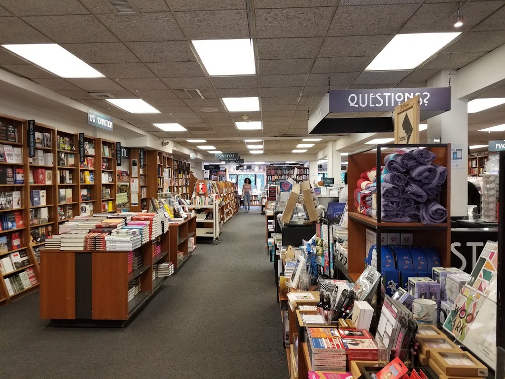 Politics and Prose Bookstore | 5015 Connecticut Ave NW, Washington, DC 20008, USA | Phone: (202) 364-1919