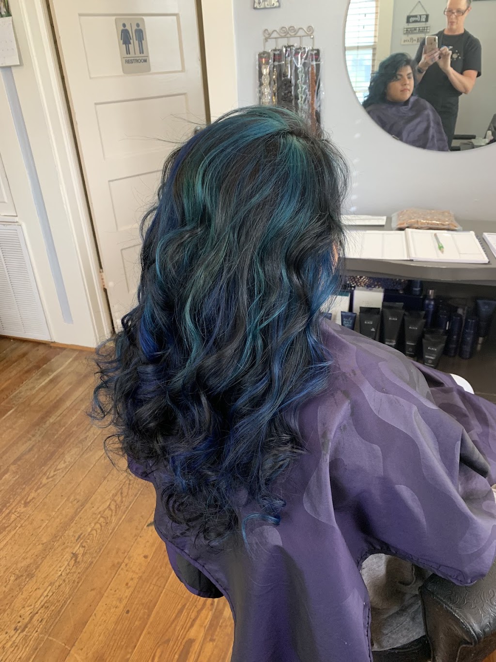 Hair By Stephanie | 807 Wildcat Dr, Portland, TX 78374, USA | Phone: (979) 571-9589