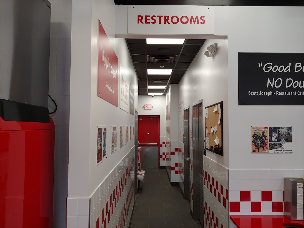 Five Guys | 20505 N Rand Rd #500, Kildeer, IL 60047 | Phone: (224) 677-6992