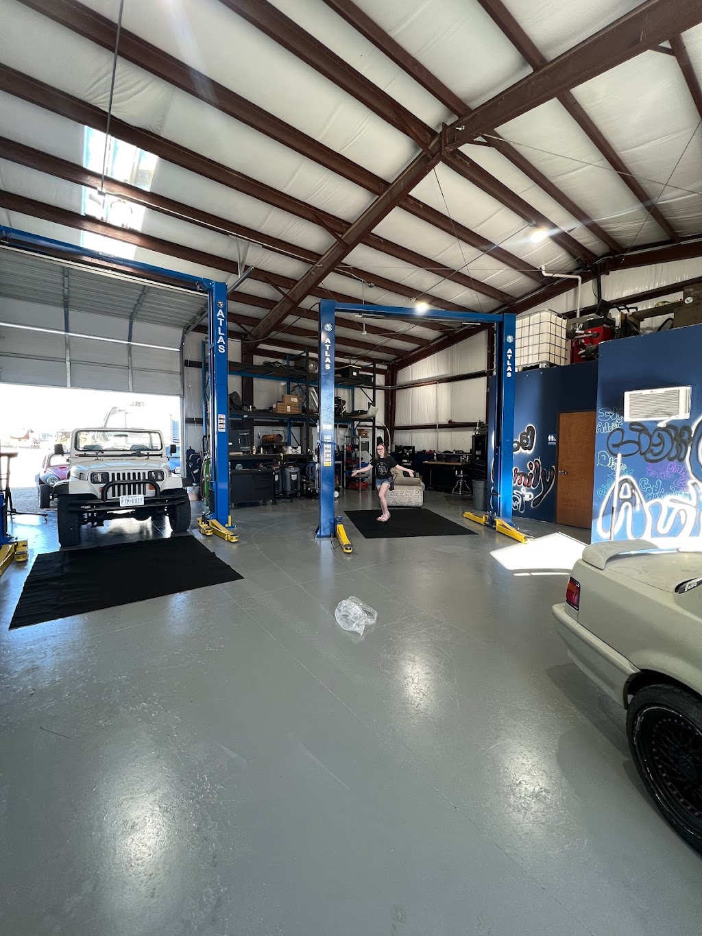 Gauthiers Automotive | 1120 Blue Mound Rd W Suite 708, Haslet, TX 76052, USA | Phone: (817) 948-1474