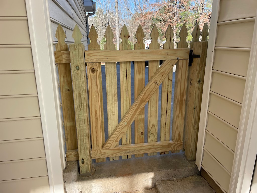 Cartersville Fence Co Inc | 405 Old Mill Rd, Cartersville, GA 30120, USA | Phone: (770) 637-1164