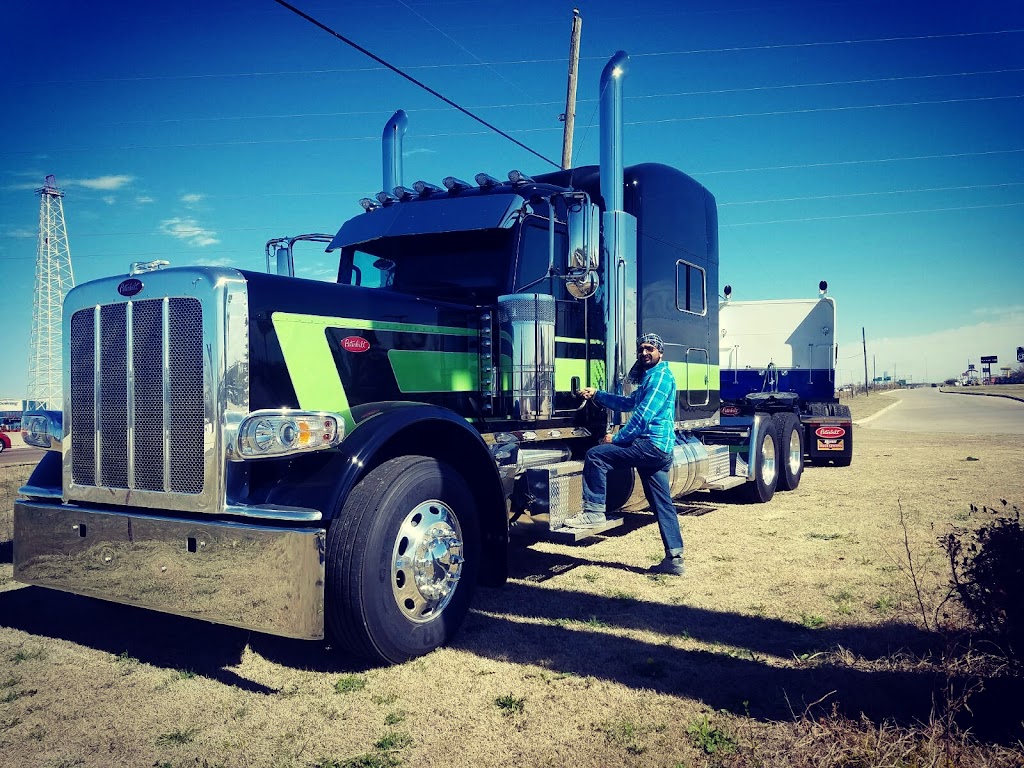 Punjab Truck Wash & Repair & Amit Trucking | 2301 Simpson St, Kingsburg, CA 93631, USA | Phone: (559) 897-2323