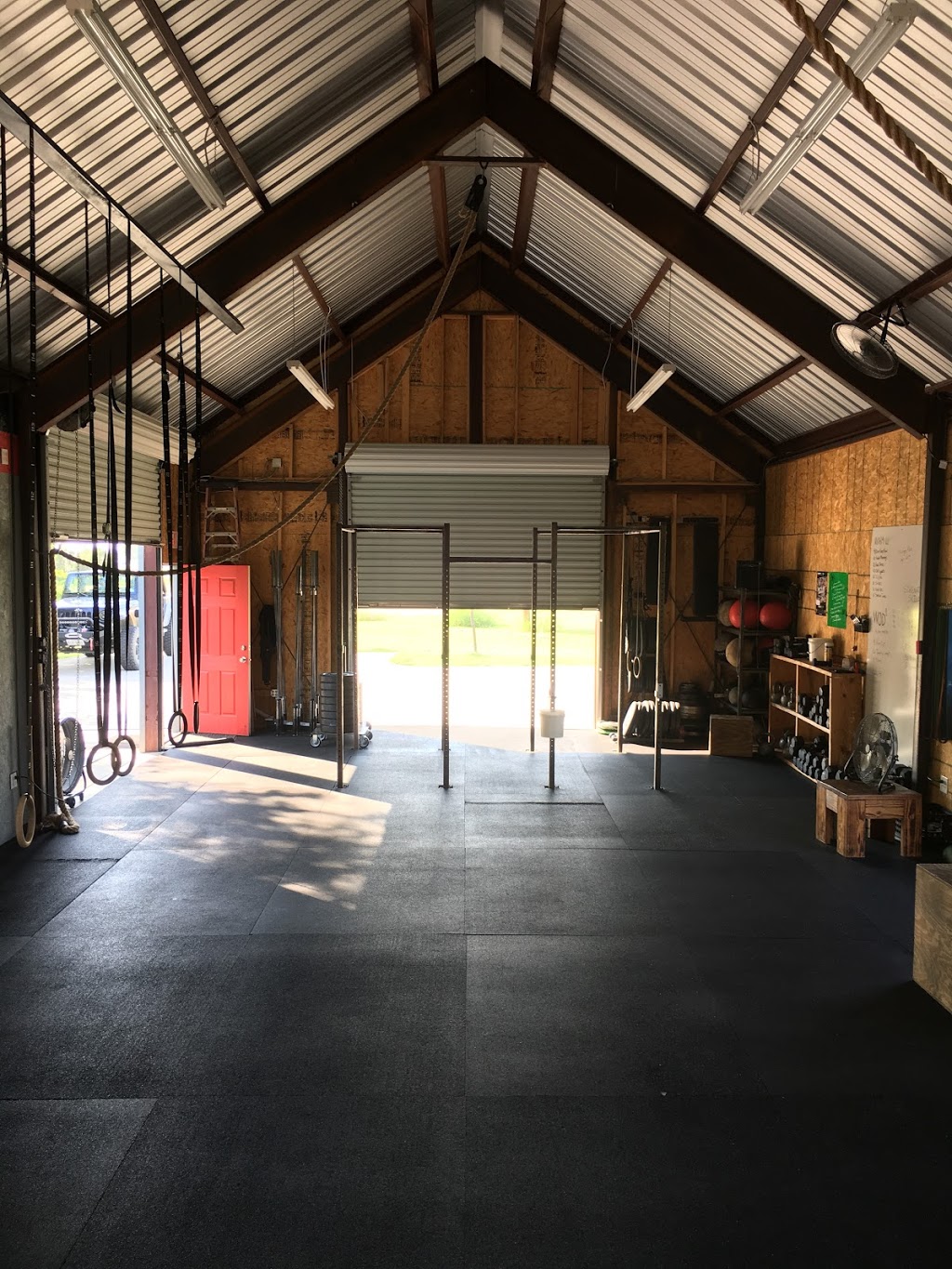 CrossFit Crandall | 207 Ledbetter St, Crandall, TX 75114, USA | Phone: (972) 977-6616