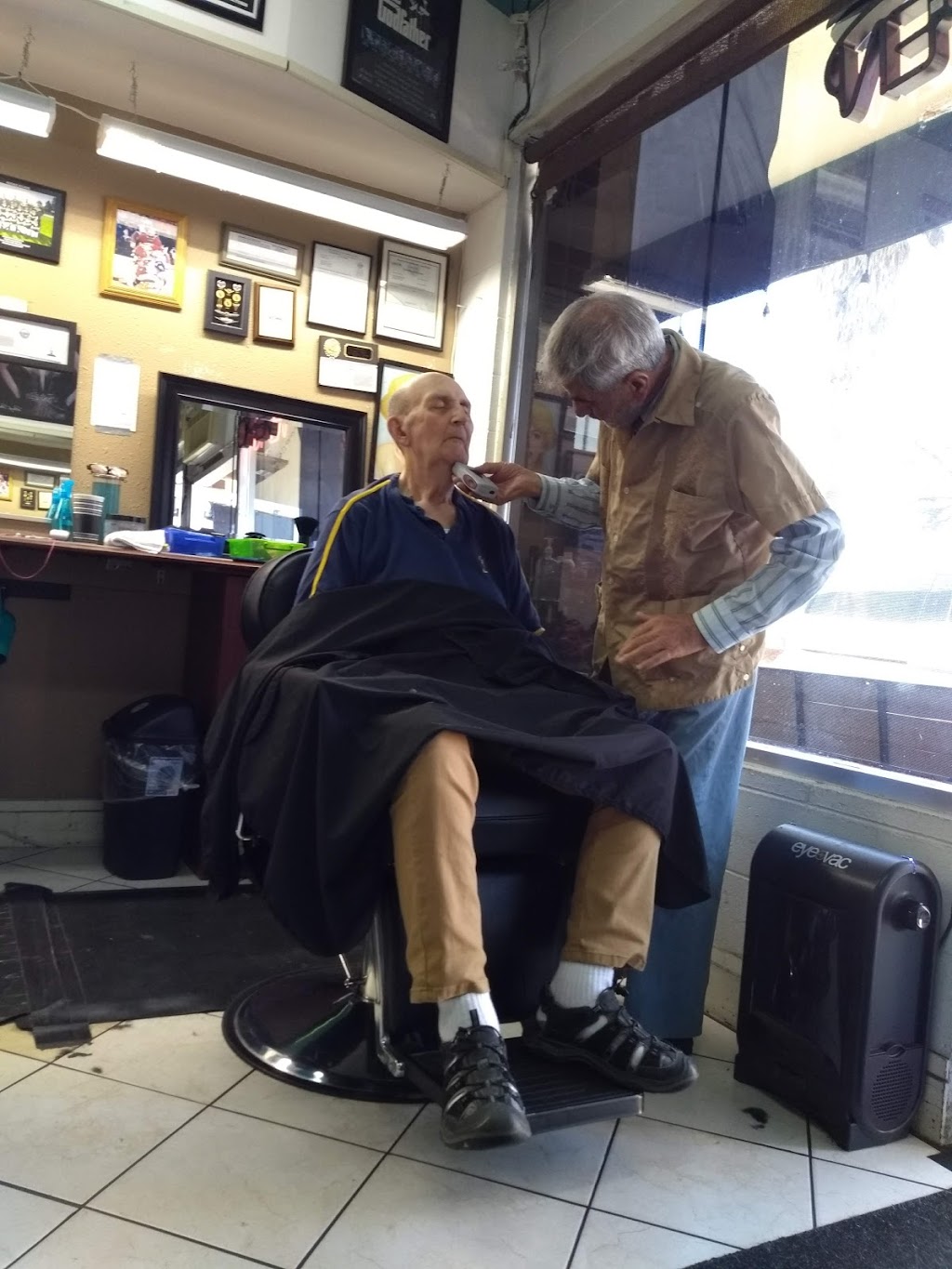 Dons Barber Shop | 40950 Fremont Blvd, Fremont, CA 94538, USA | Phone: (510) 722-5721