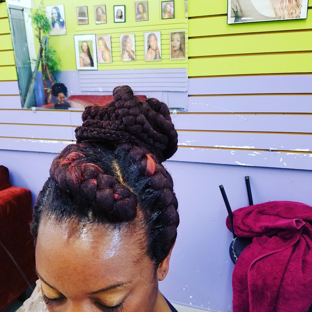 Yatu African Hair Braiding | 4515 Village Fair Drive #E10, Big T Plaza, Dallas, TX 75224, USA | Phone: (214) 715-4411