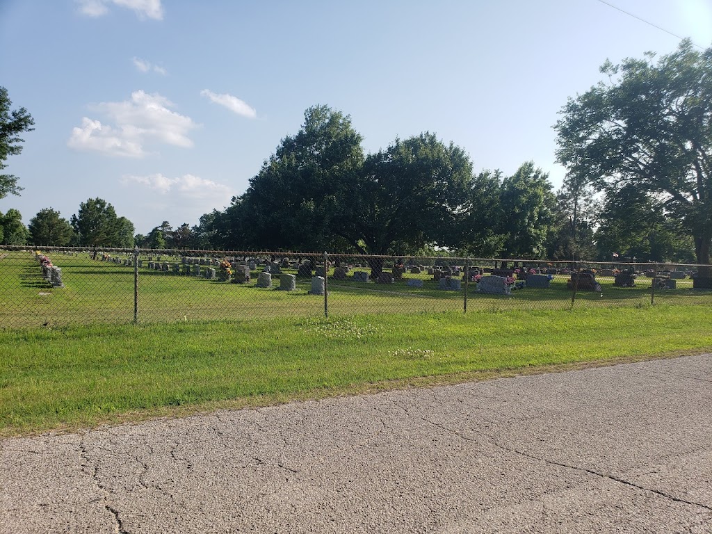 Okmulgee Cemetery | US-62, Okmulgee, OK 74447, USA | Phone: (918) 756-5109