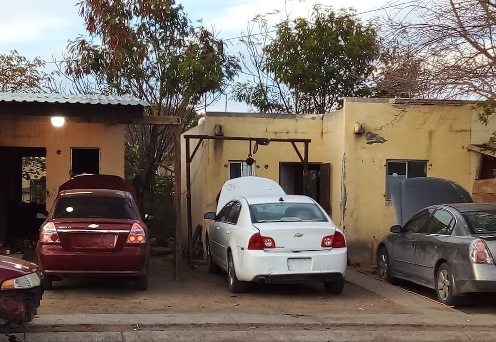 Taller Hnos. Juárez | C. Parana 13860, Fraccionamiento Villas de Oradel, 88286 El Campanario y Oradel, Tamps., Mexico | Phone: 867 122 5645