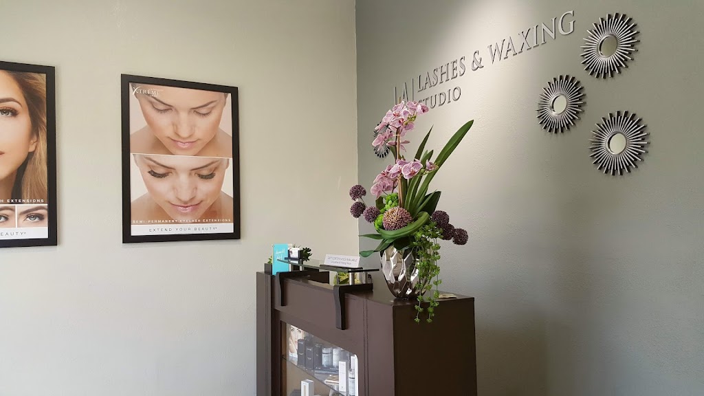 LA Lashes and Waxing Studio | 4440 26th St W suite a, Bradenton, FL 34207, USA | Phone: (941) 896-5013