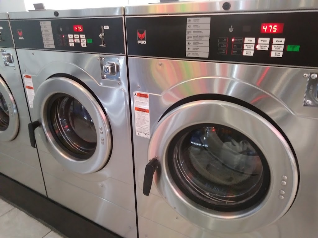 Coin Laundromat | 4107 St Charles Rd, Bellwood, IL 60104, USA | Phone: (630) 461-5882