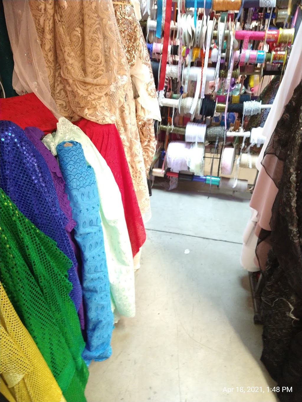 Nancys Fabrics | 17455 Valley Blvd #80, Bloomington, CA 92316, USA | Phone: (562) 964-7894