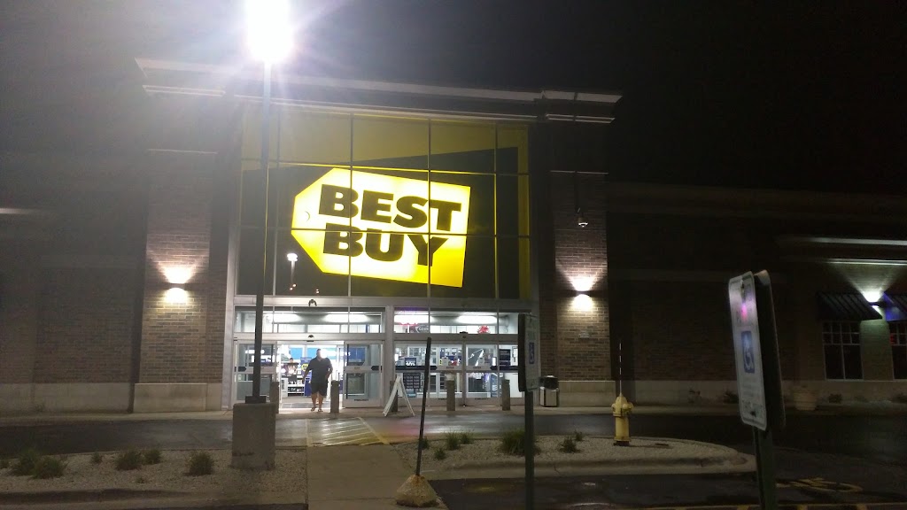 Best Buy | N94 W16855, Falls Pkwy, Menomonee Falls, WI 53051 | Phone: (262) 255-2972