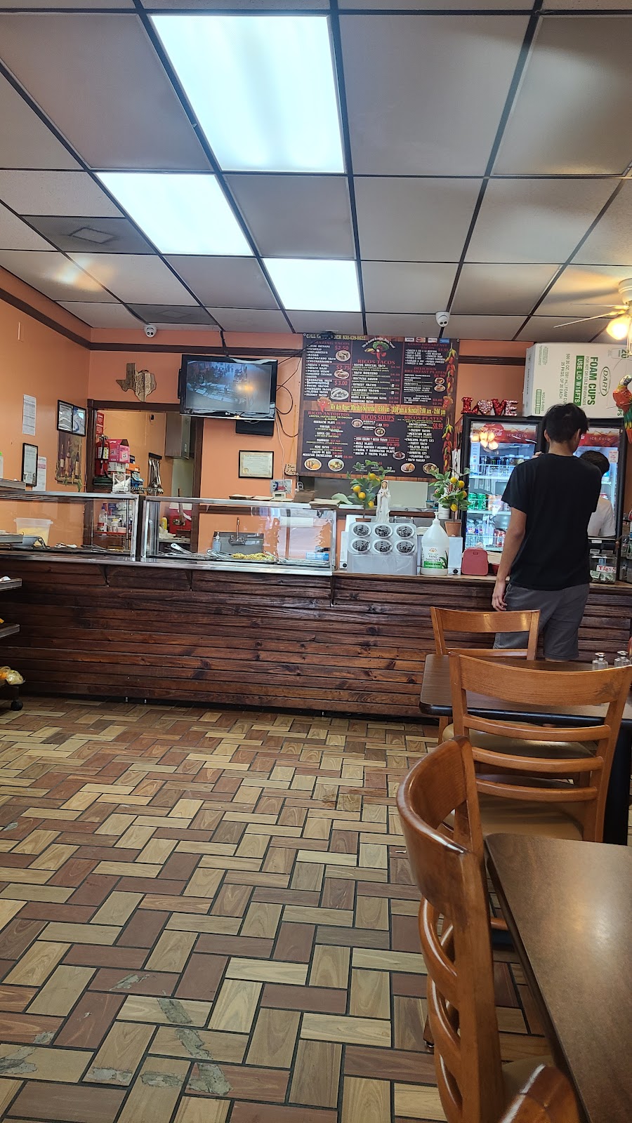 Ricos Tacos Mexican Food | 30070 US-281 #242, Bulverde, TX 78163 | Phone: (830) 438-0622