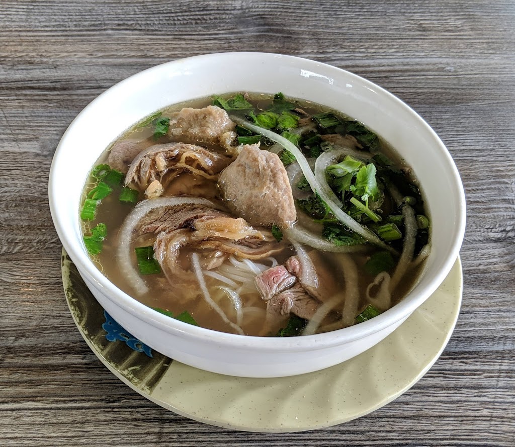 Pho Hue Oi | 4051 Inglewood Ave Ste. 101, Redondo Beach, CA 90278, USA | Phone: (310) 263-1123