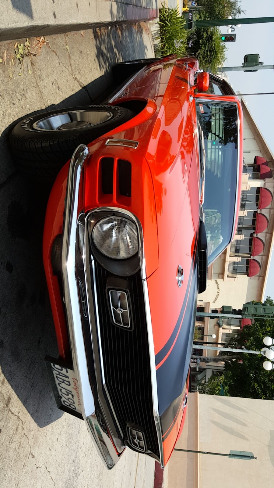 Leonels Auto Body & Frame | 319 W Maple Ave, Monrovia, CA 91016, USA | Phone: (626) 256-1427