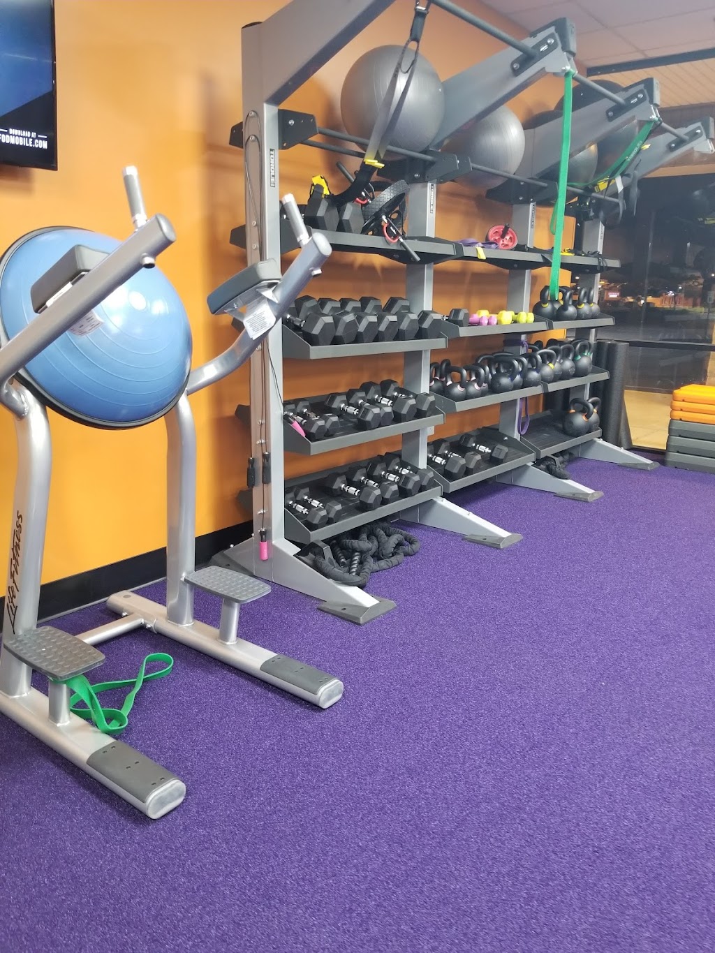 Anytime Fitness | 23585-23591, US-23, Circleville, OH 43113, USA | Phone: (740) 207-5217