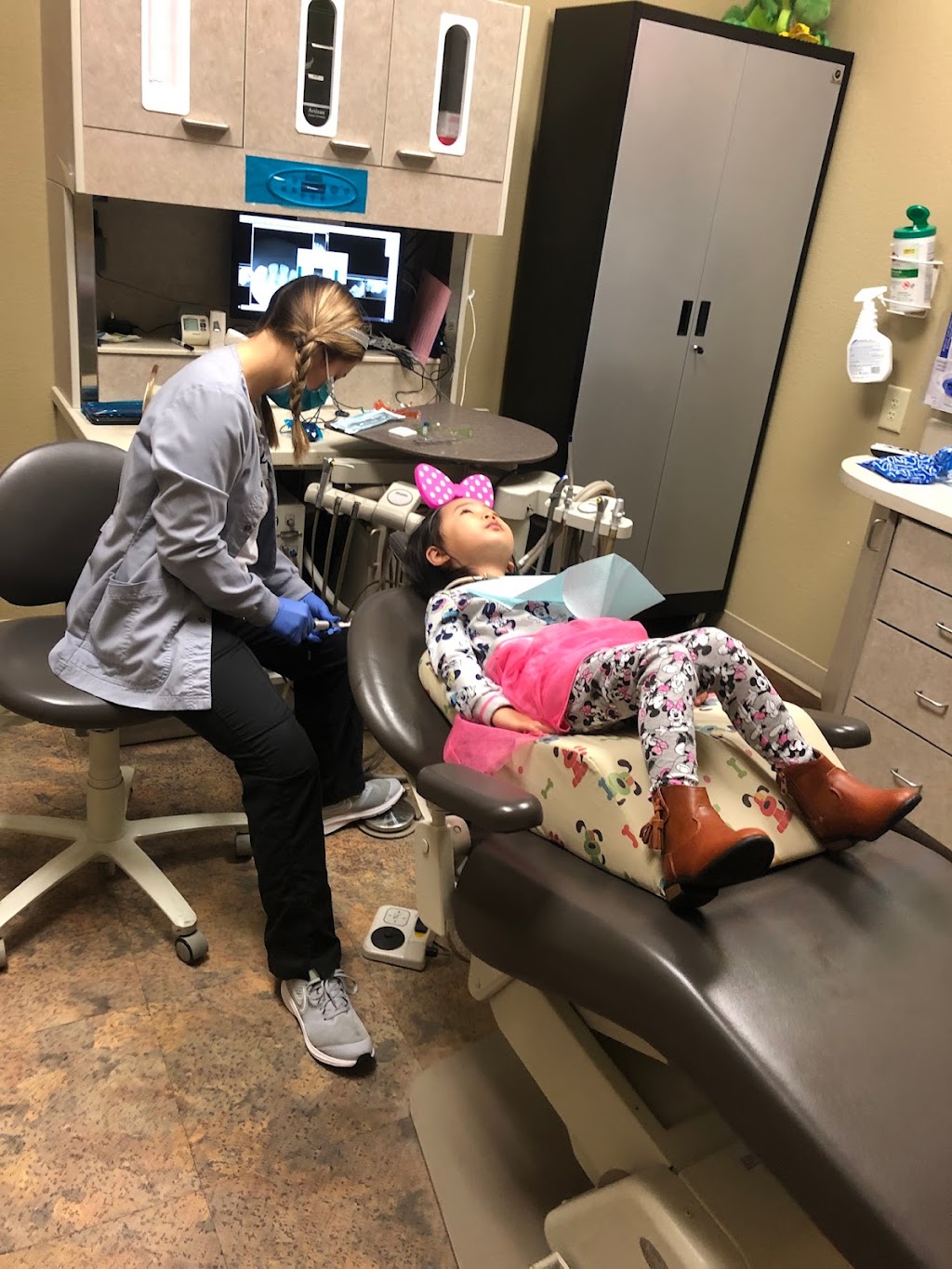 Saginaw Kids Dentistry | 600 E Bailey Boswell Rd Suite 100, Saginaw, TX 76131 | Phone: (682) 285-1900