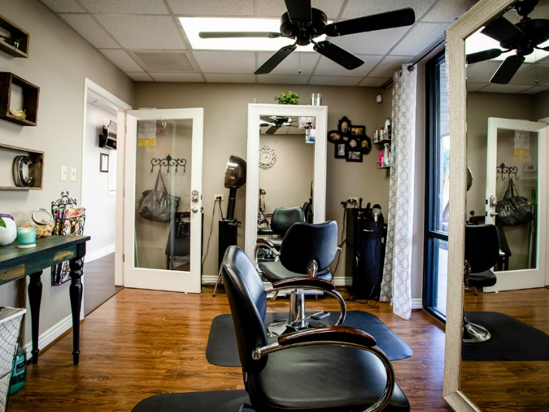 Serenity Salon Suites | 6120 W Bell Rd, Glendale, AZ 85308 | Phone: (833) 247-7373