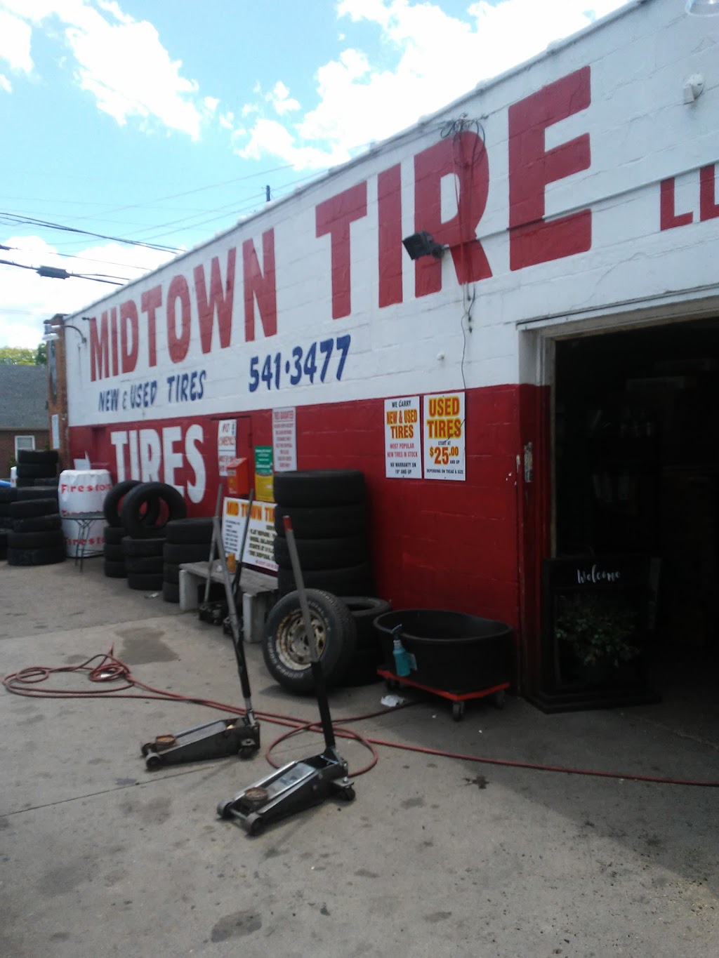 Midtown Tire LLC | 1100 W North Bend Rd, Cincinnati, OH 45224, USA | Phone: (513) 541-3477