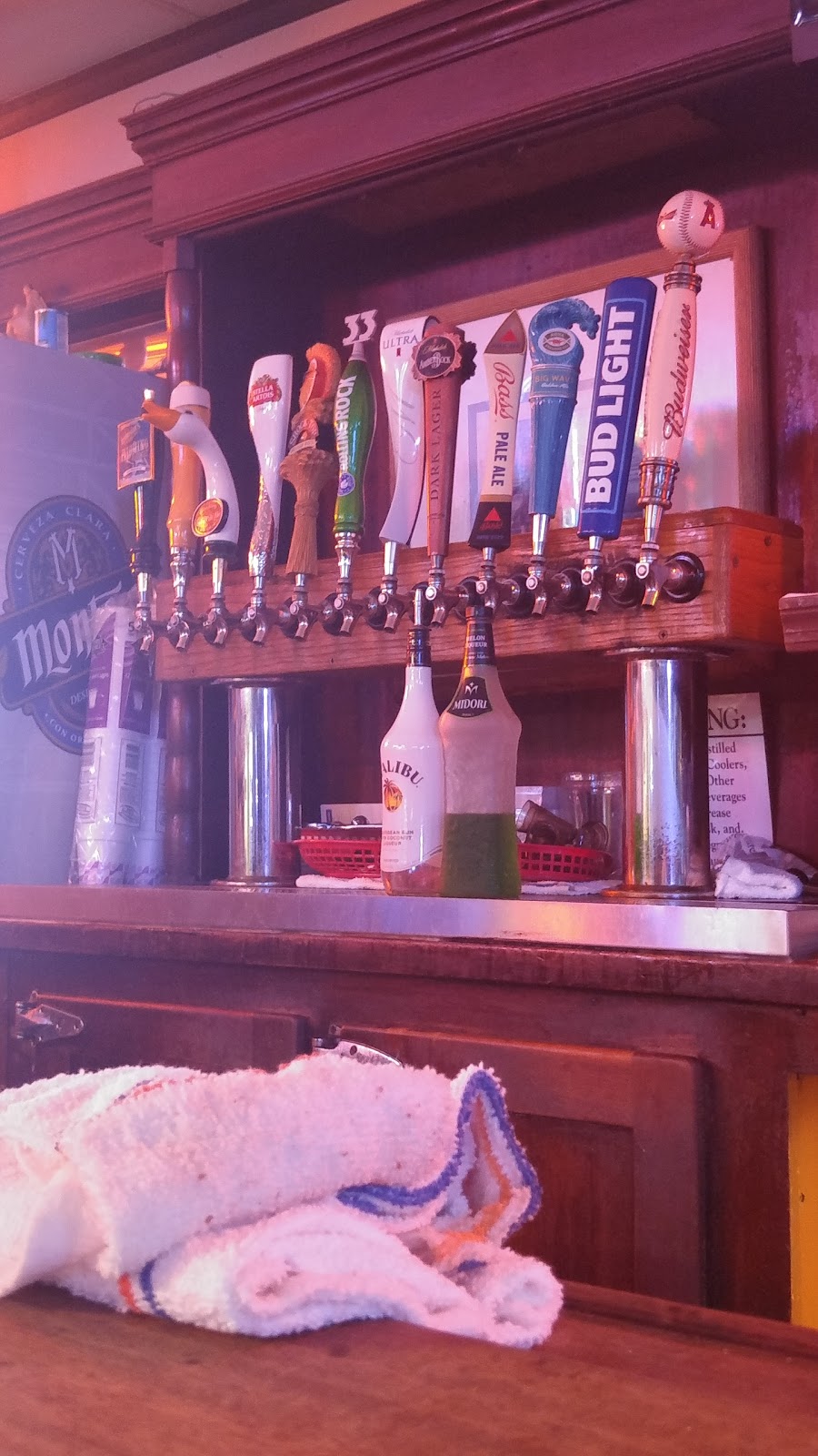 Fathers Pub & Grub | 13912 Ponderosa St, Santa Ana, CA 92705, USA | Phone: (714) 542-8334
