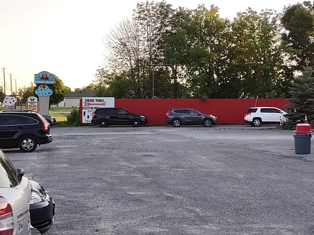 Lickity Splits | 5099 Clinton Street Rd, Batavia, NY 14020, USA | Phone: (585) 345-6091