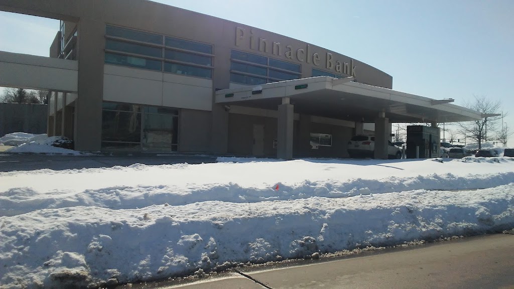 Pinnacle Bank | 13131 W Dodge Rd, Omaha, NE 68154, USA | Phone: (402) 697-8600