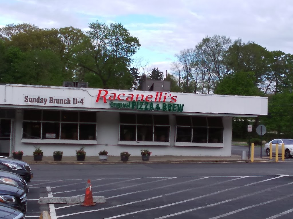 Racanellis Original Pizza & Brew (Greenburgh) | Greenburgh Shopping Center, 85 Knollwood Rd, White Plains, NY 10607, USA | Phone: (914) 946-5211
