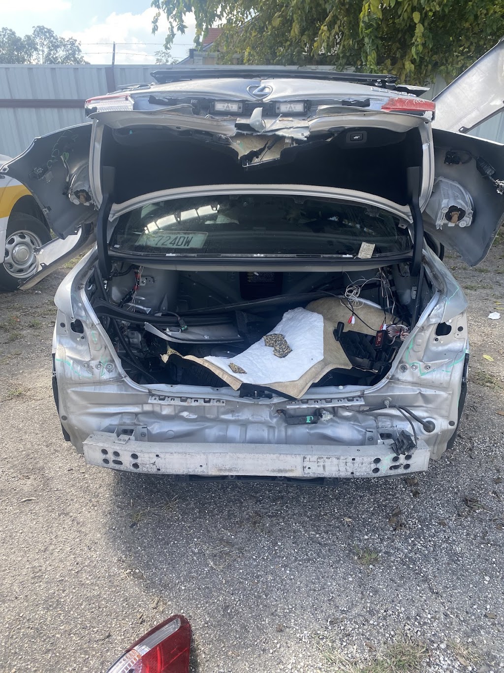 Brauntex Auto Body Shop | 5052, 228 N Solms Rd #1, New Braunfels, TX 78132, USA | Phone: (210) 290-5378