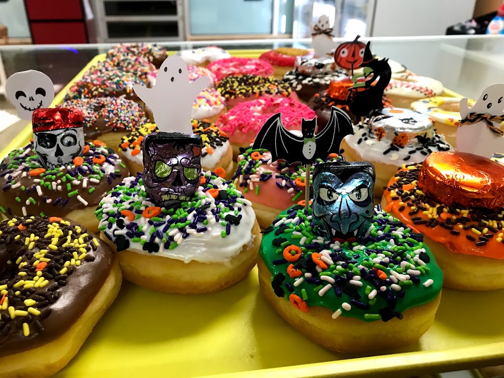 Coco Donuts | 3600 W Pioneer Dr, Irving, TX 75061, USA | Phone: (469) 360-0399