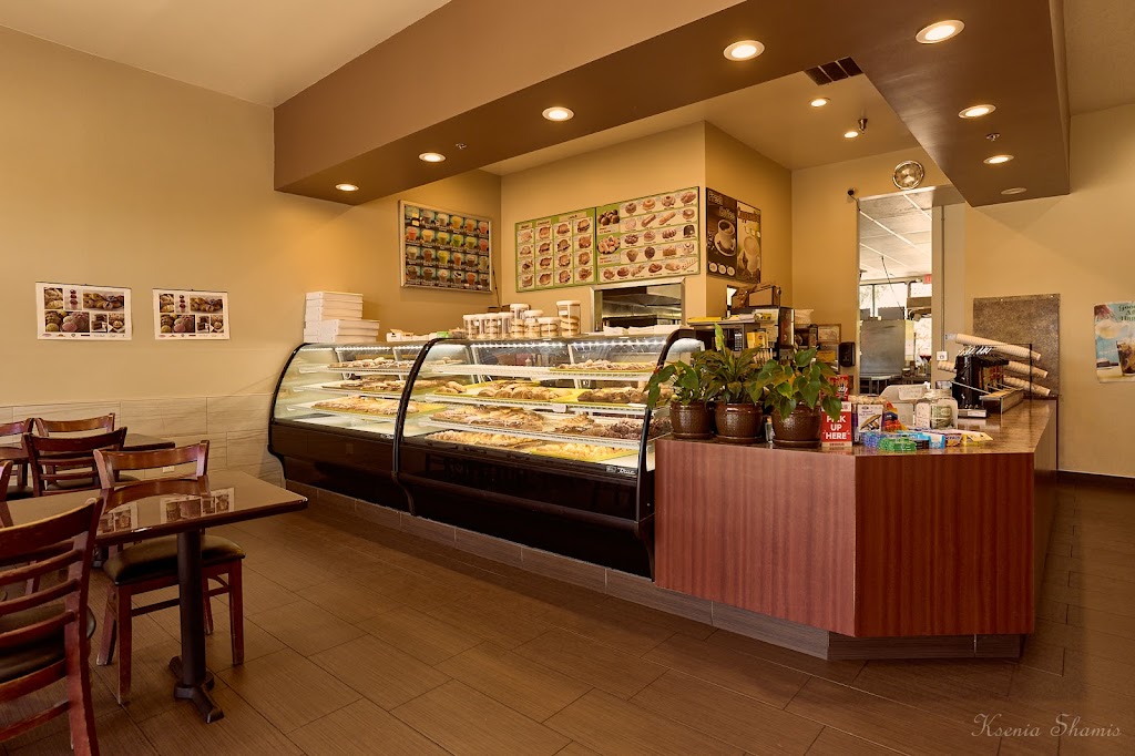 Luvn Donuts | 27051 McBean Pkwy #103, Valencia, CA 91355, USA | Phone: (661) 888-1195